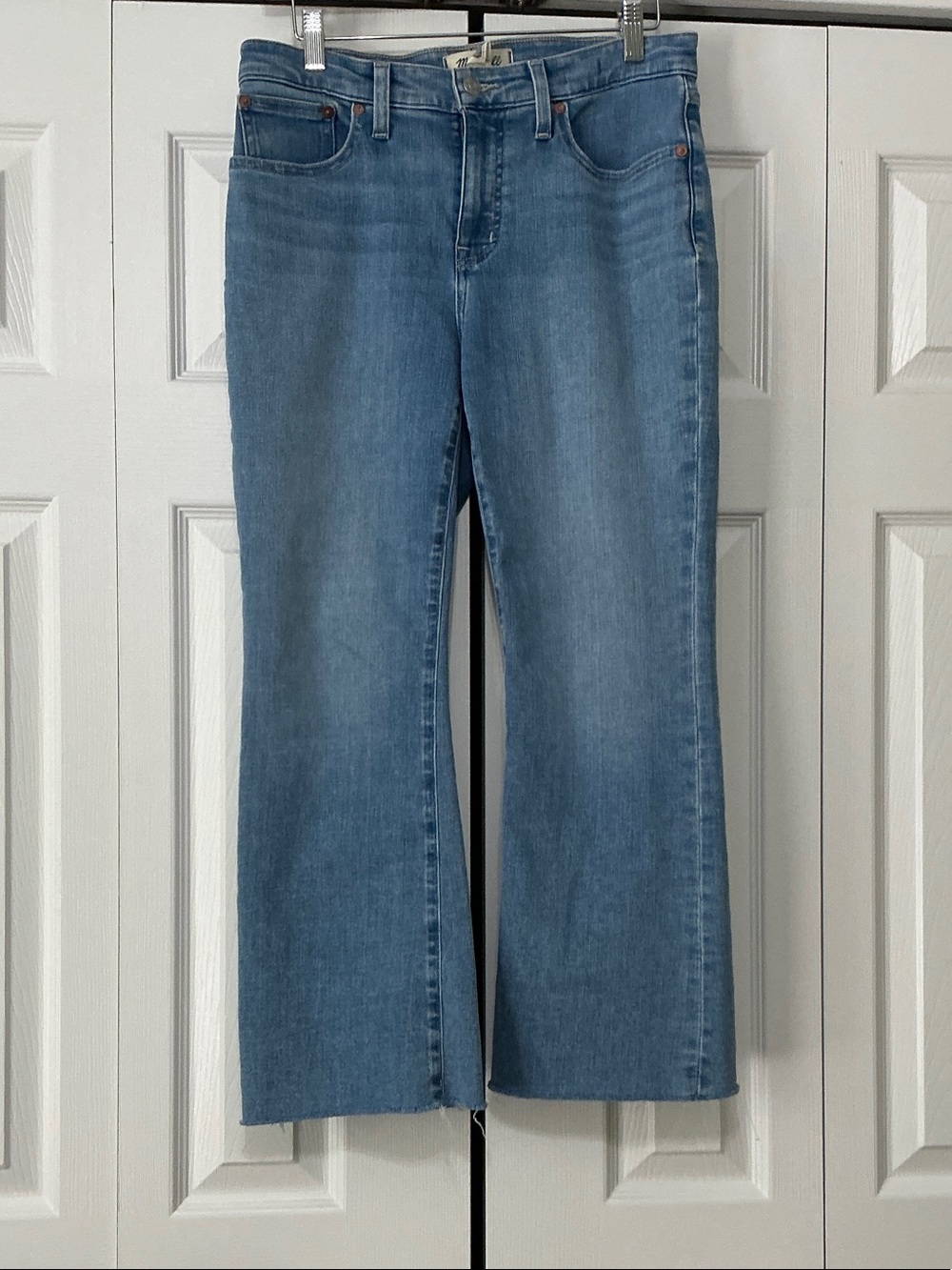 Madewell Mid-Rise Kickout Cropped Jeans with Raw Edge